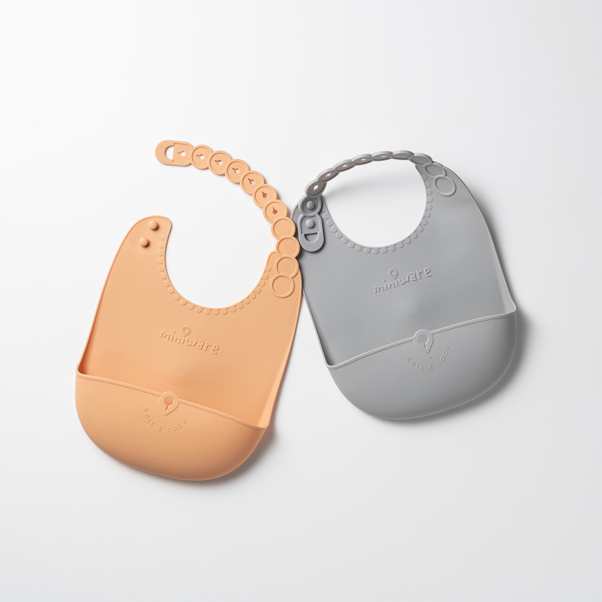 Roll & Lock Silicone Bib 2-pack - Toffee + Dove Grey