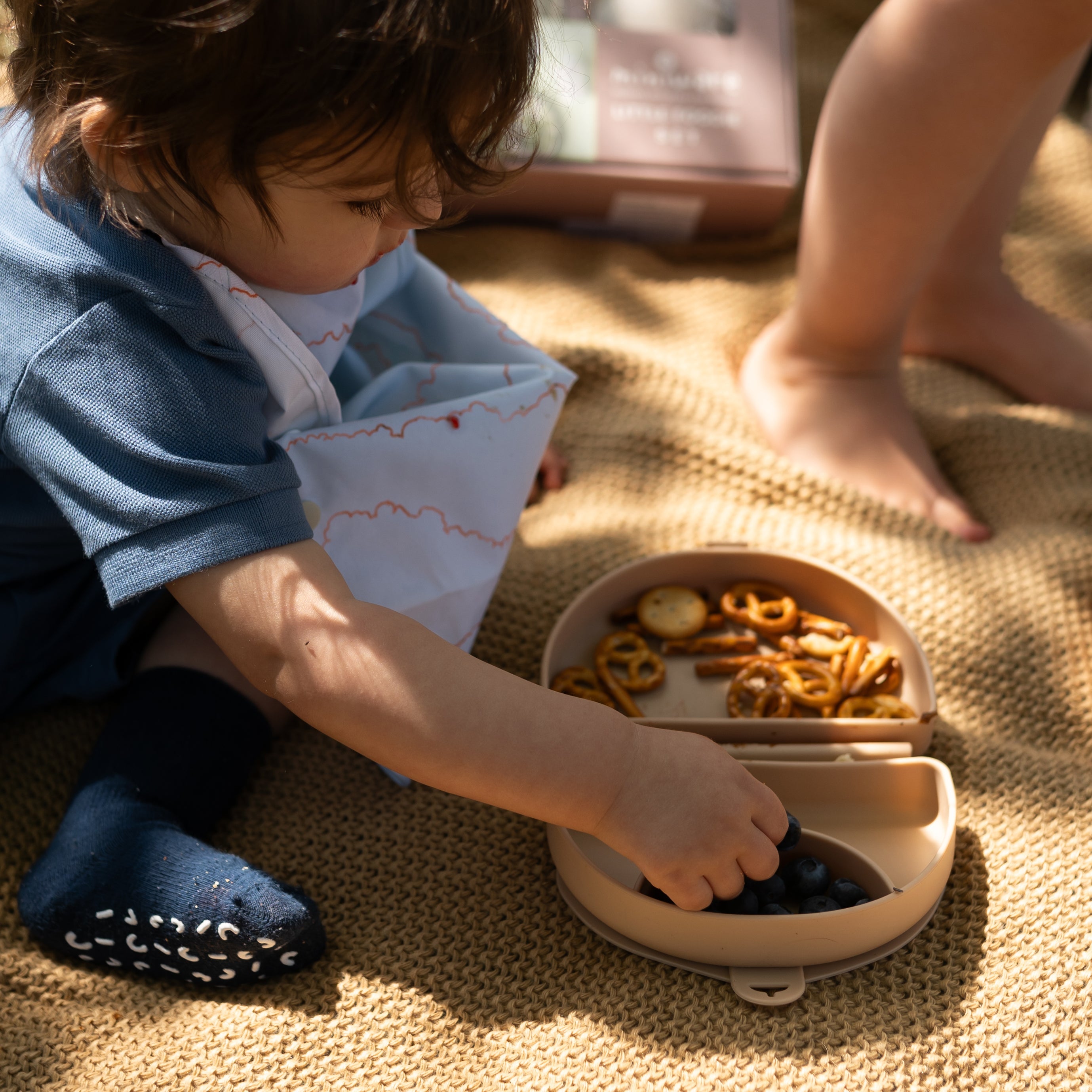 Compact Children's Portable Plate - Almond Butter