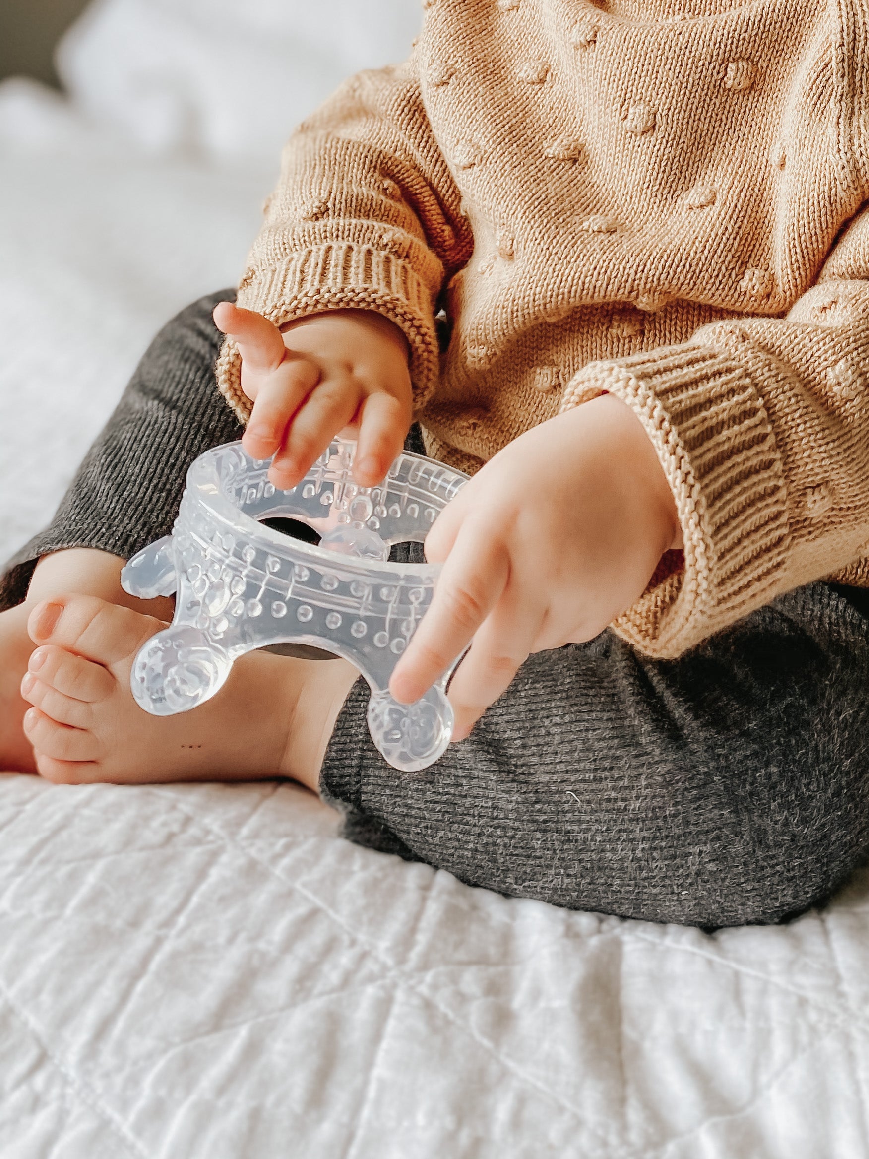 Silicone Crown Teether (Clear)