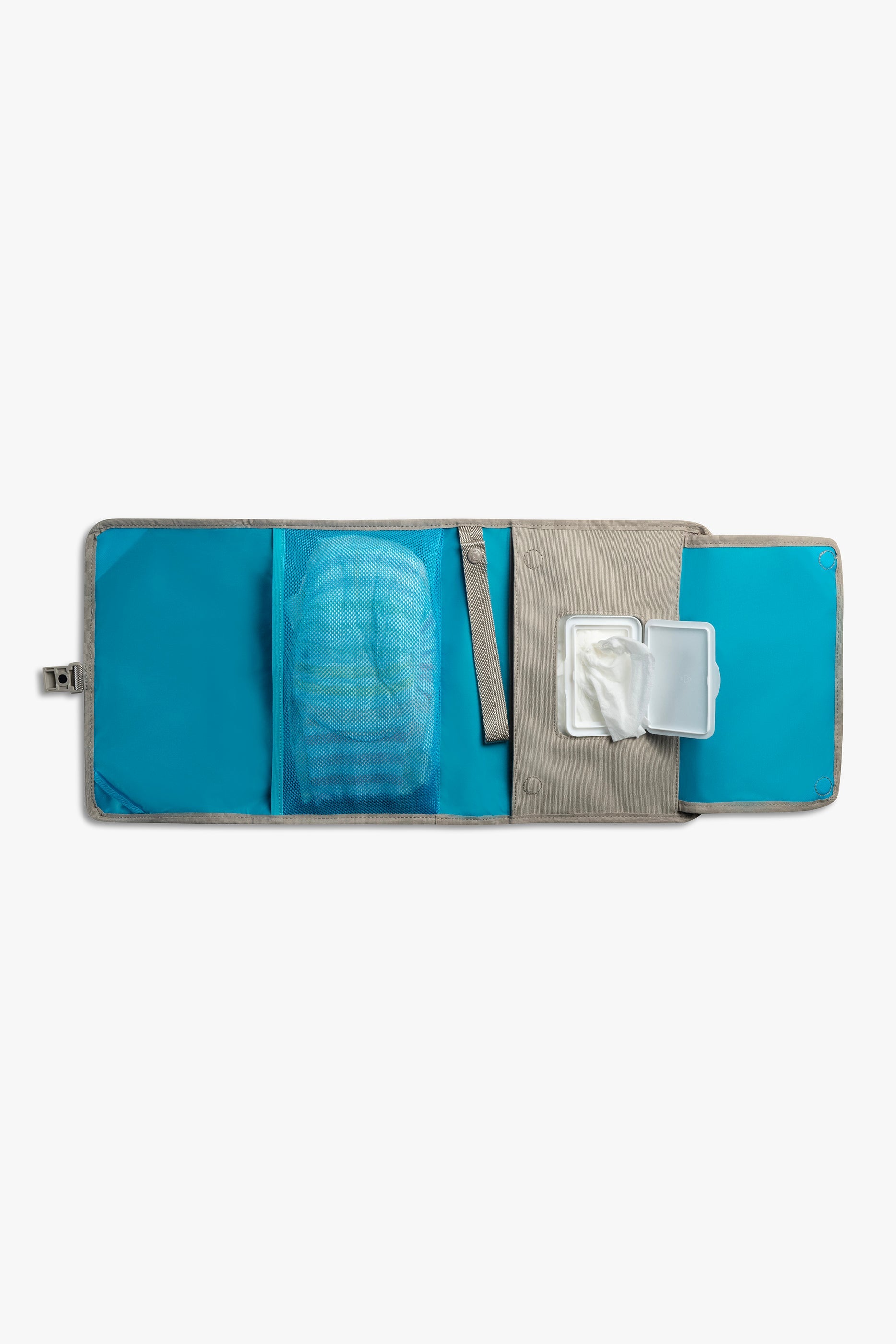 Go Anywhere Changing Wallet Daybreak (Daybreak Taupe)