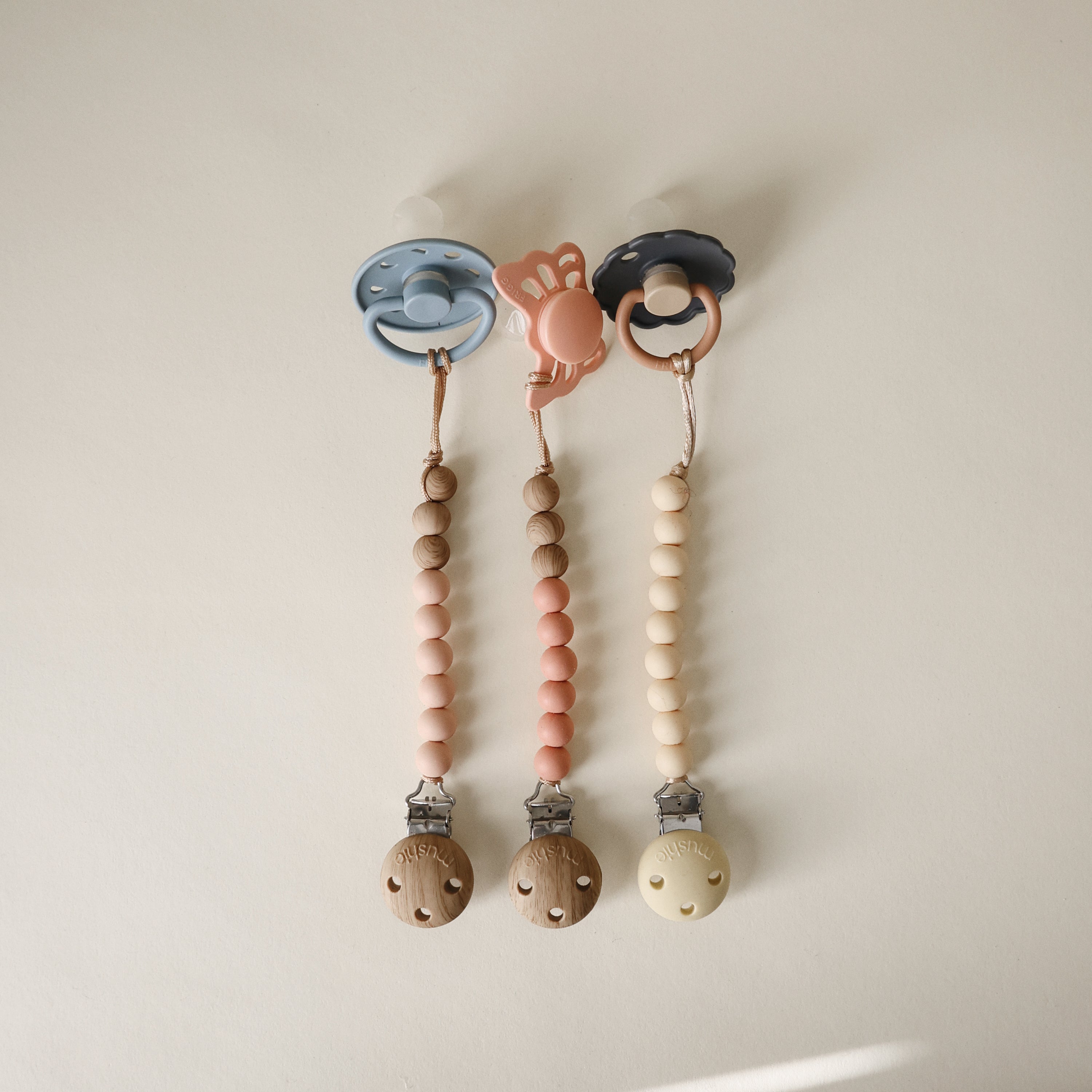 Silicone Pacifier Clip | Hera