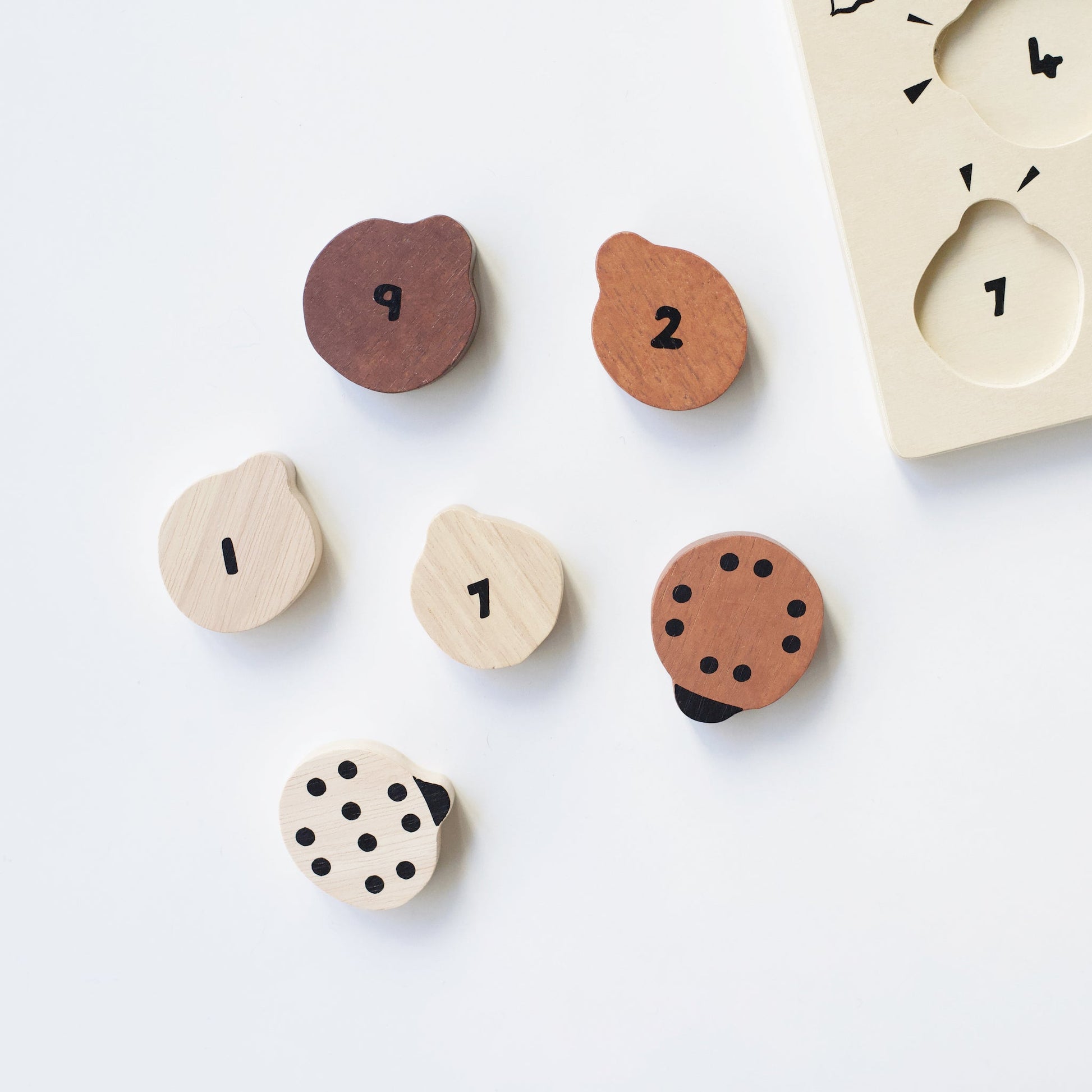 Wooden Tray Puzzle - Count to 10 Ladybugs Puzzle Blue Ribbon   